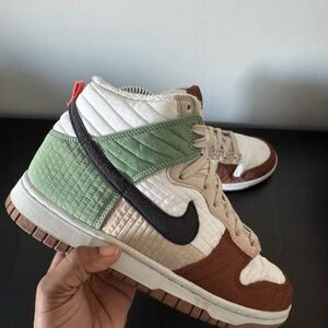 Nike Dunk High Next Nature DN9909 100